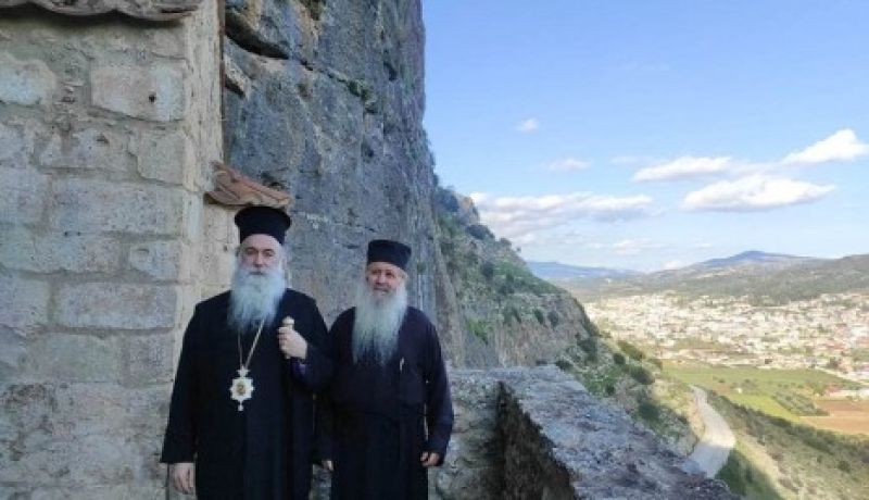 Ο Μητροπολίτης Παύλος λειτούργησε για πρώτη φορά στη Νεμέα μετά την ενθρόνισή του